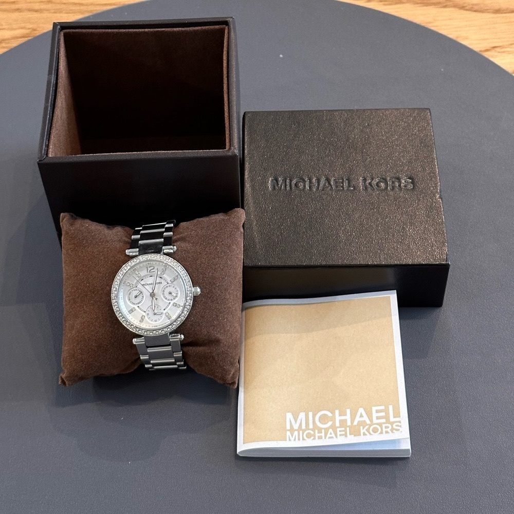 Michael Kors Stainless Steel Fashion Watch